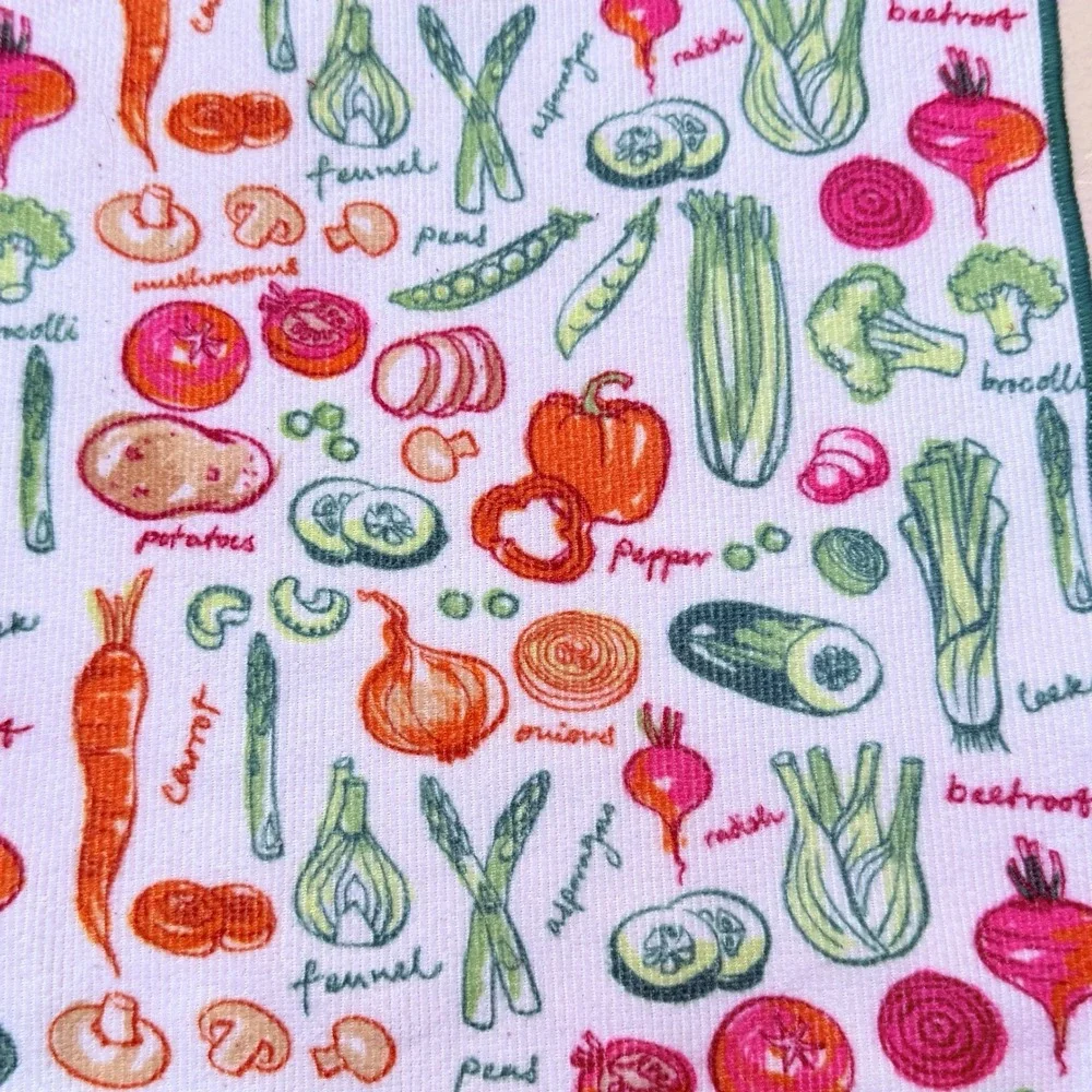 Laura Ashley Microfiber Kitchen Towel Vegetable Carrots Pepper Broccoli Celery